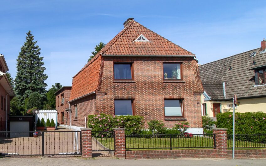 VERKAUF – Mehrfamilienhaus in Hamburg-Iserbrook